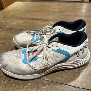 Men’s TYR training shoes